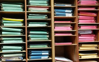 älteres Ablagesystem älteres Ablagesystem